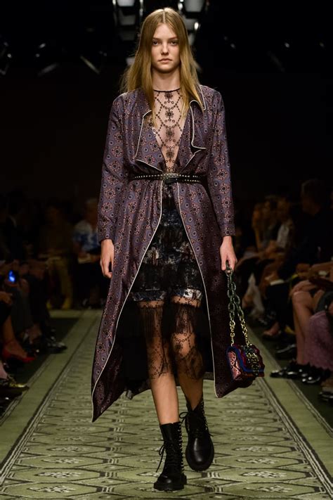 Burberry runway collection